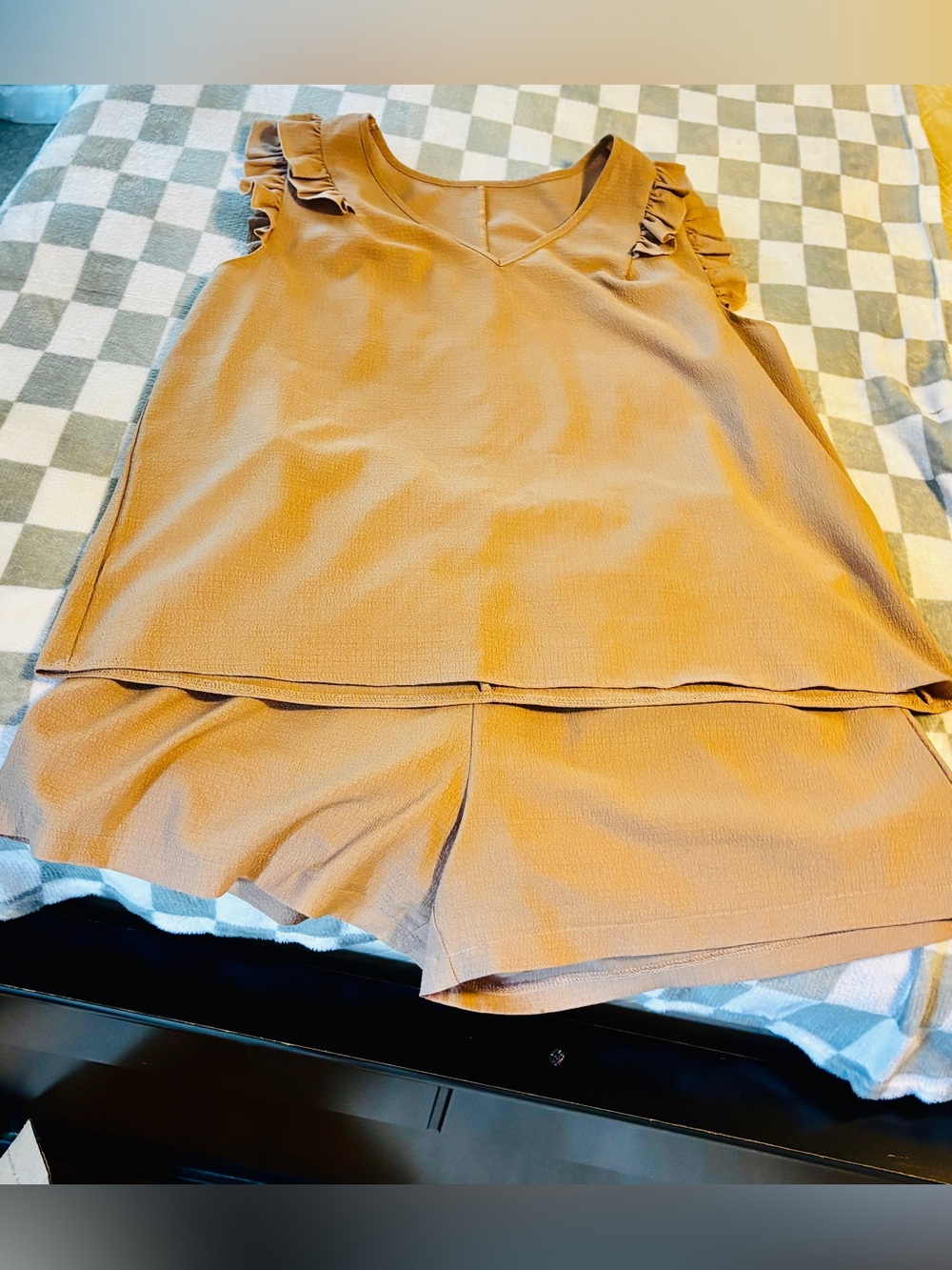 Emery Rose 2XL Brown Textured Ruffle Sleeve Matching Shorts Set